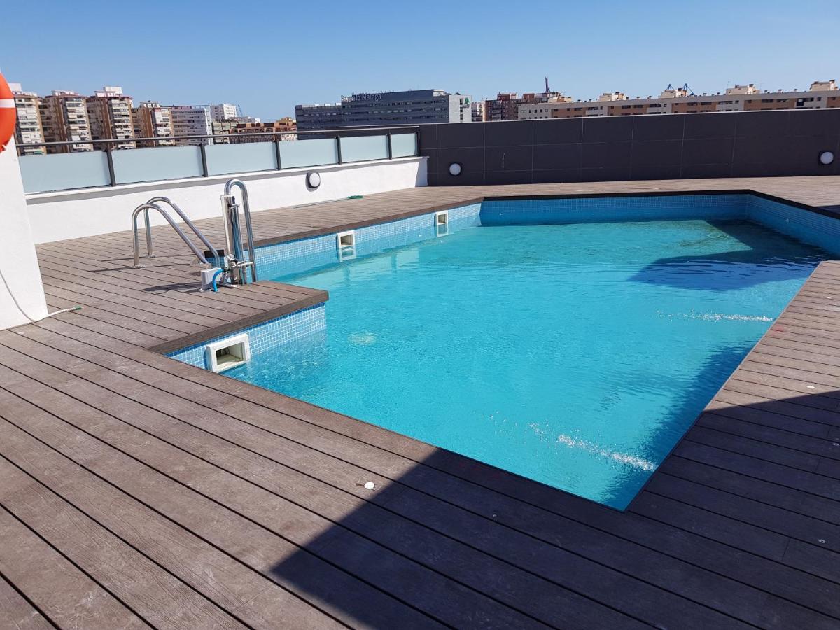 Central Premium Pool Terrace New Малага Экстерьер фото
