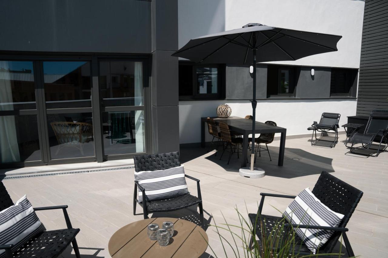 Central Premium Pool Terrace New Малага Экстерьер фото